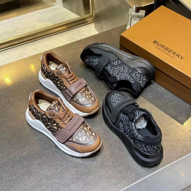 Burberry Low Shoes